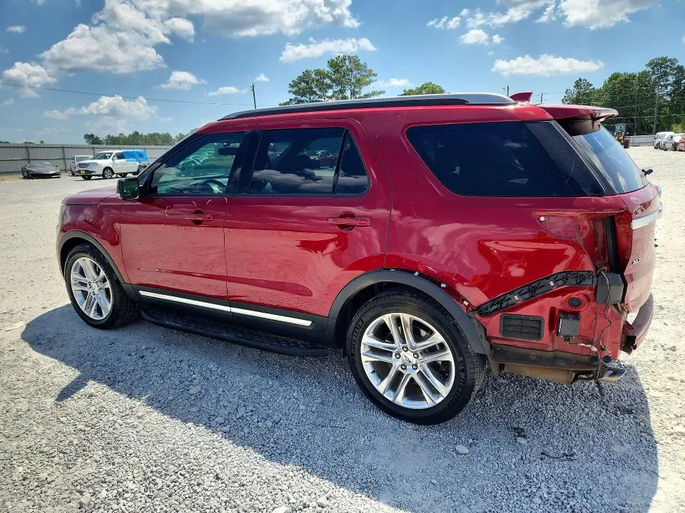 2017 FORD EXPLORER XLT  