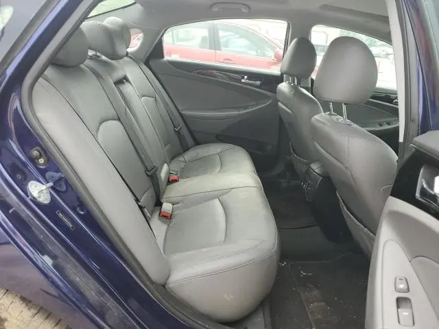 2012 HYUNDAI SONATA SE  