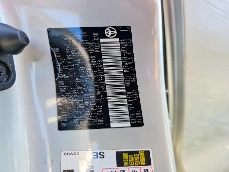 2024 TOYOTA COROLLA LE  