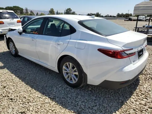 2025 TOYOTA CAMRY XSE  