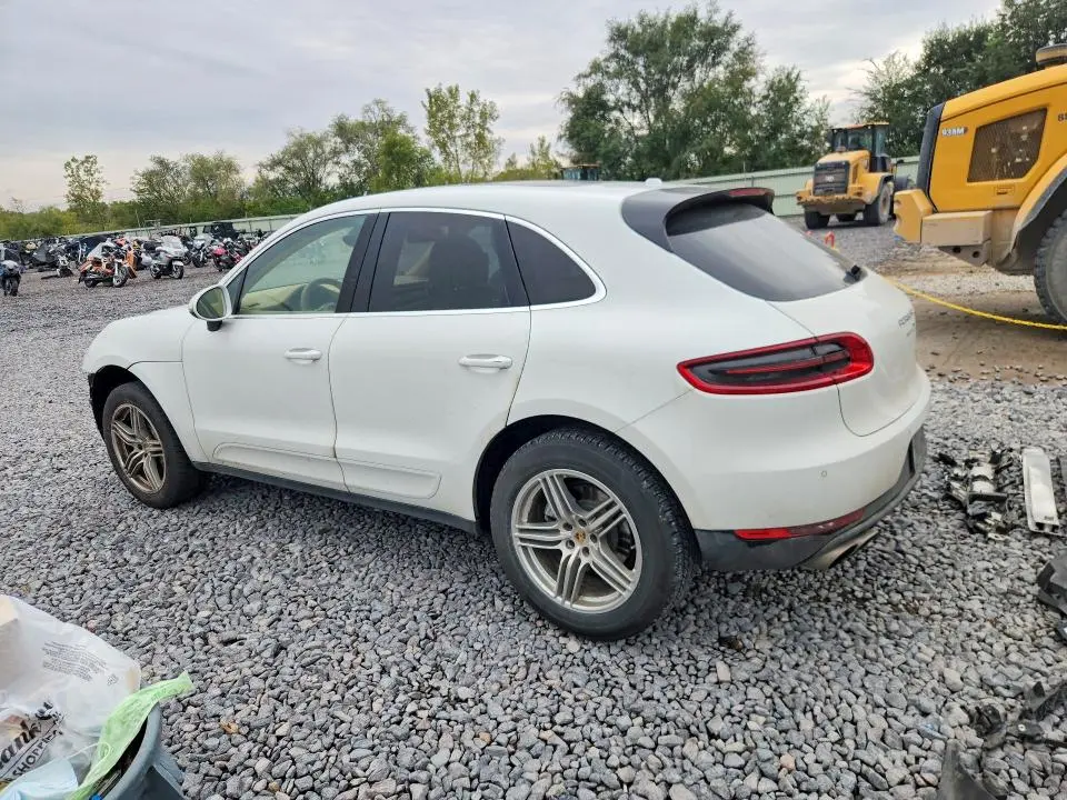 2015 PORSCHE MACAN S  