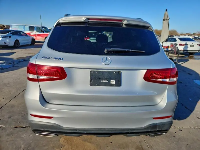 2018 MERCEDES-BENZ GLC 300  