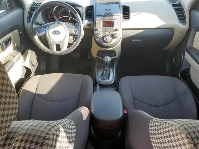 2011 KIA SOUL +  