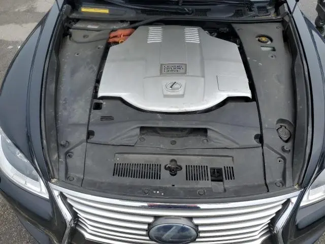 2013 LEXUS LS 600HL