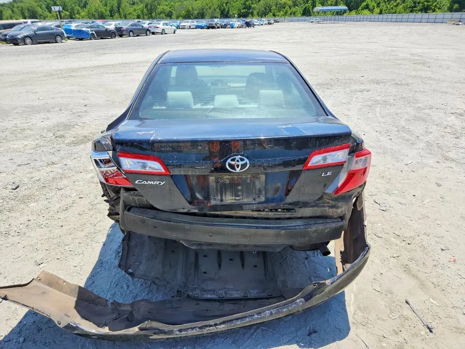 2013 TOYOTA CAMRY LE  