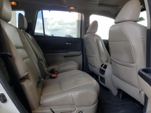 2016 HONDA PILOT ELITE  