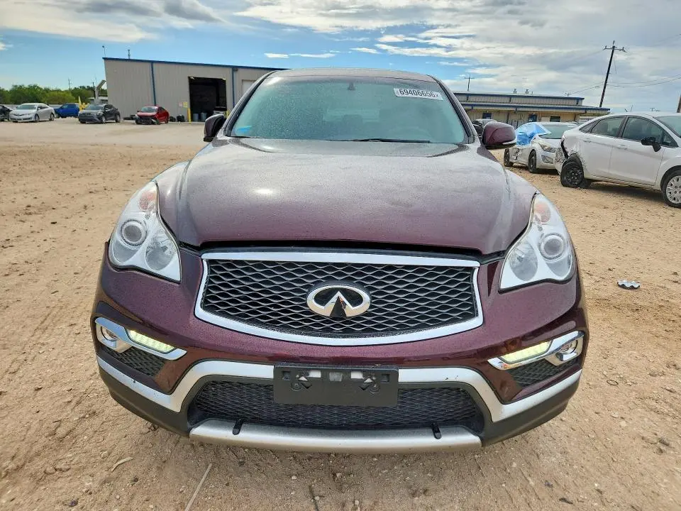 2017 INFINITI QX50 BASE  