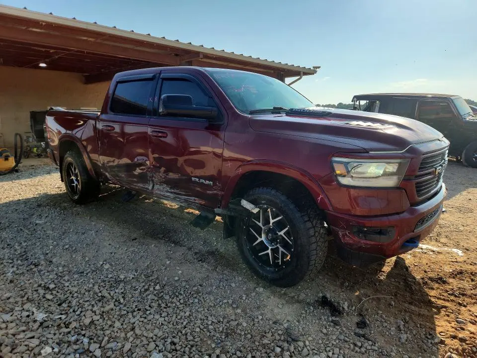 2019 RAM 1500 LARAMIE  