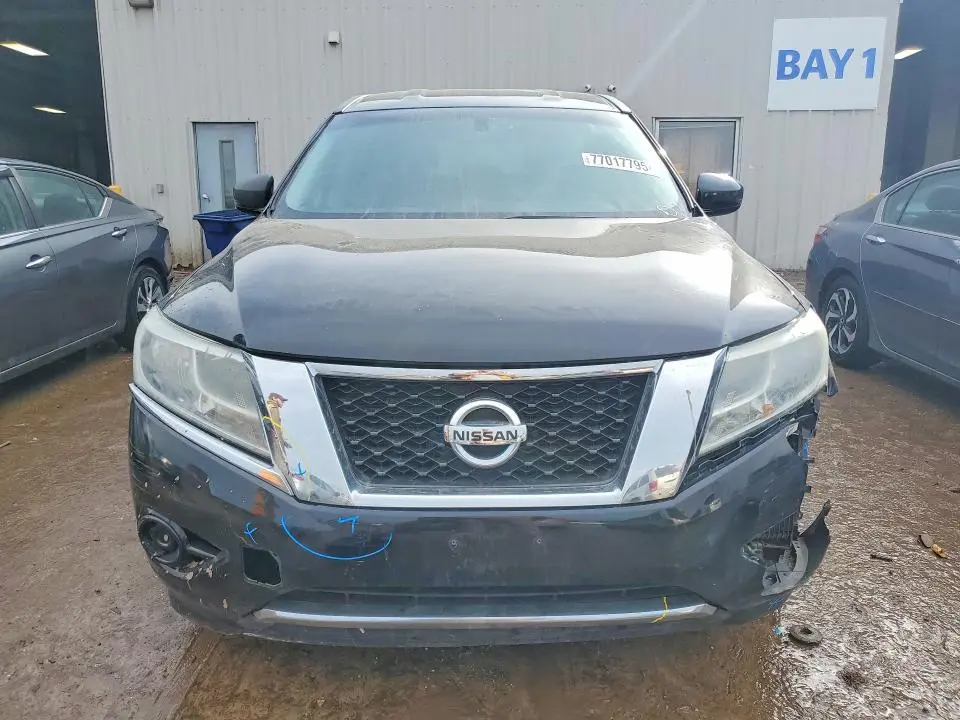2014 NISSAN PATHFINDER S  