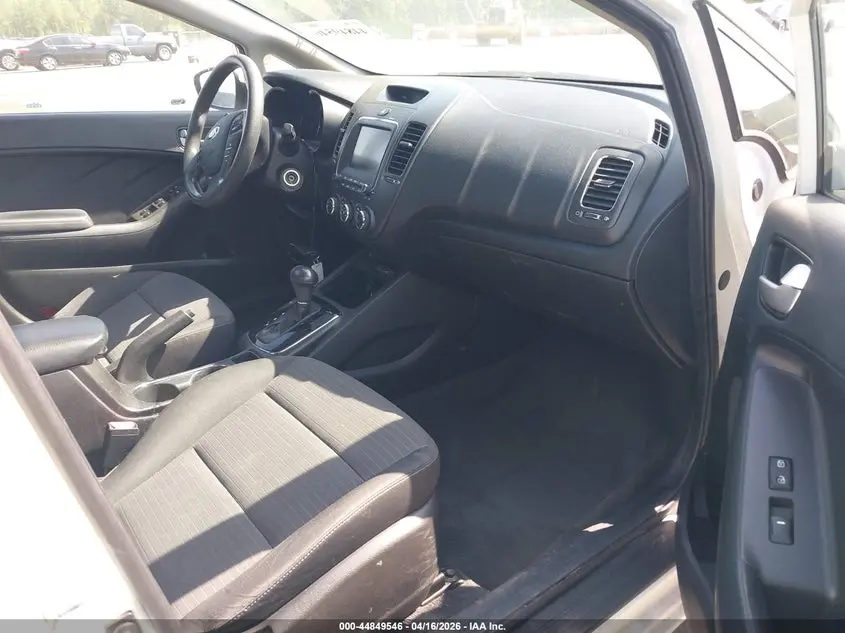 2018 KIA FORTE LX