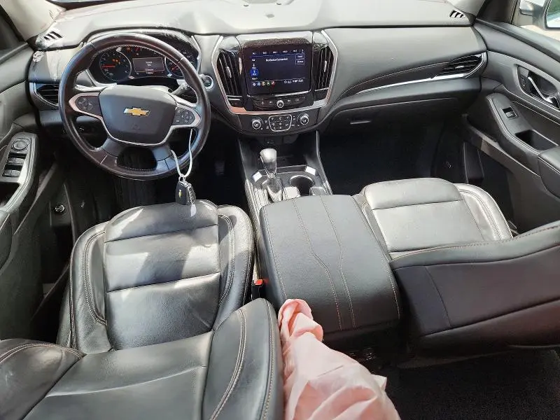 2021 CHEVROLET TRAVERSE LT  