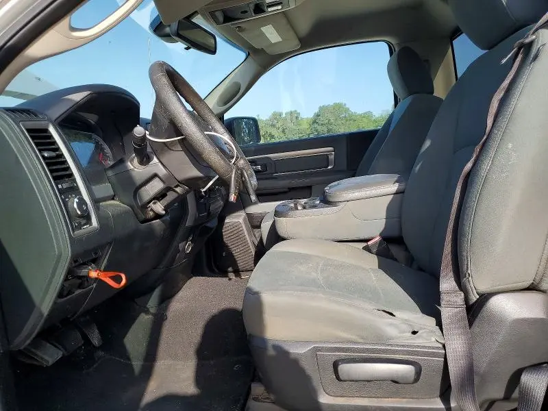 2015 RAM 1500 ST  