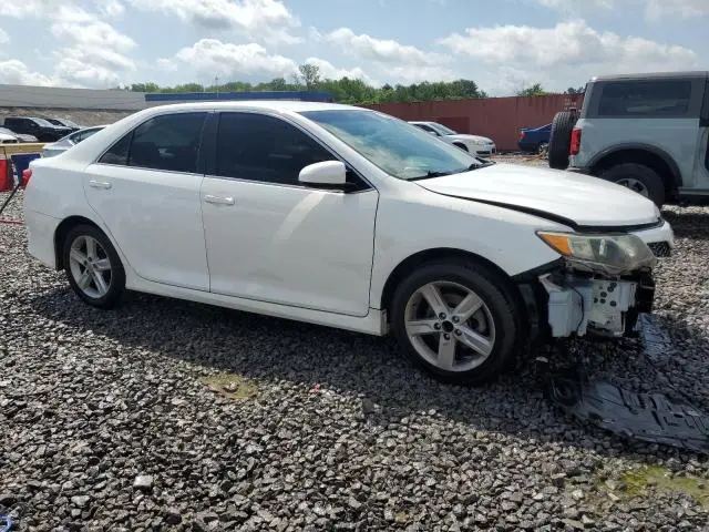 2014 TOYOTA CAMRY SE  