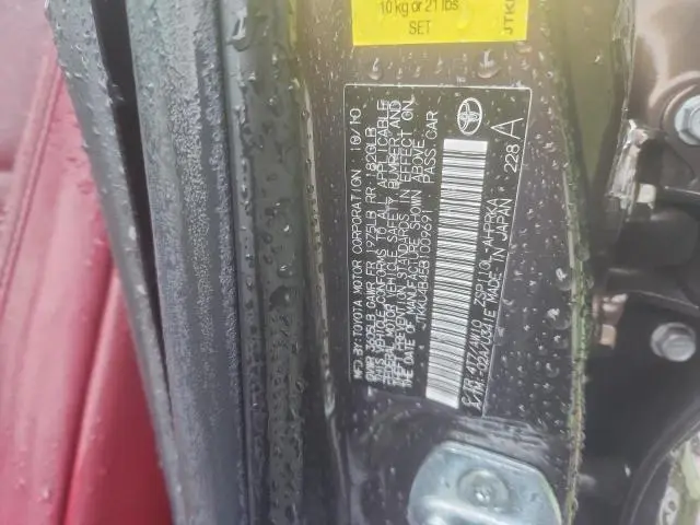 2011 TOYOTA SCION XD   