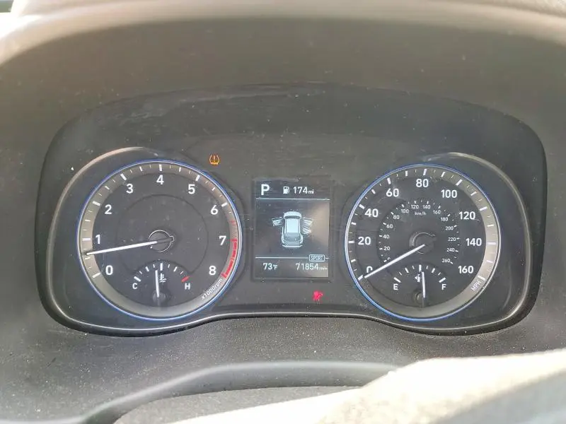 2021 HYUNDAI KONA SE  