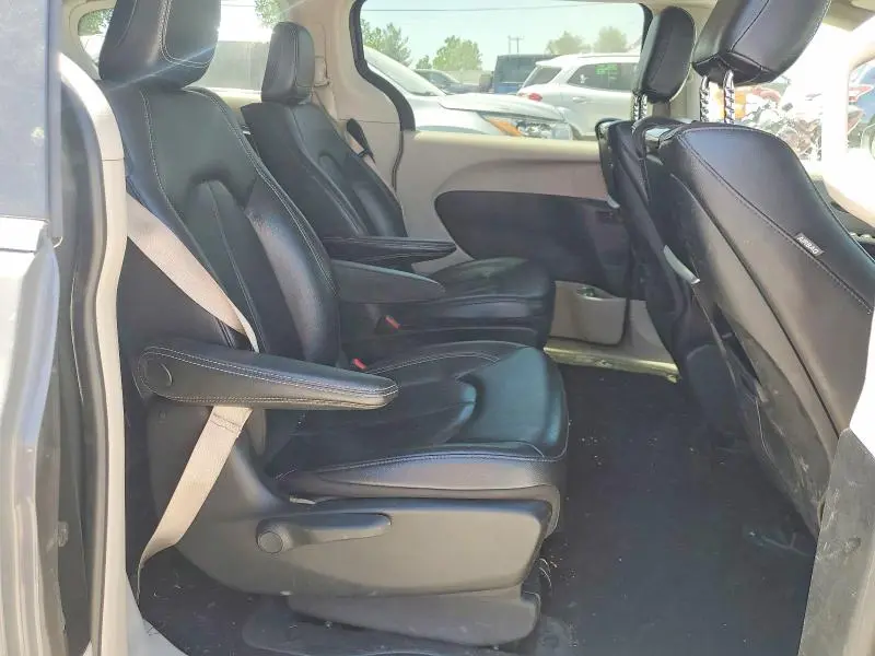 2022 CHRYSLER PACIFICA HYBRID TOURING L  