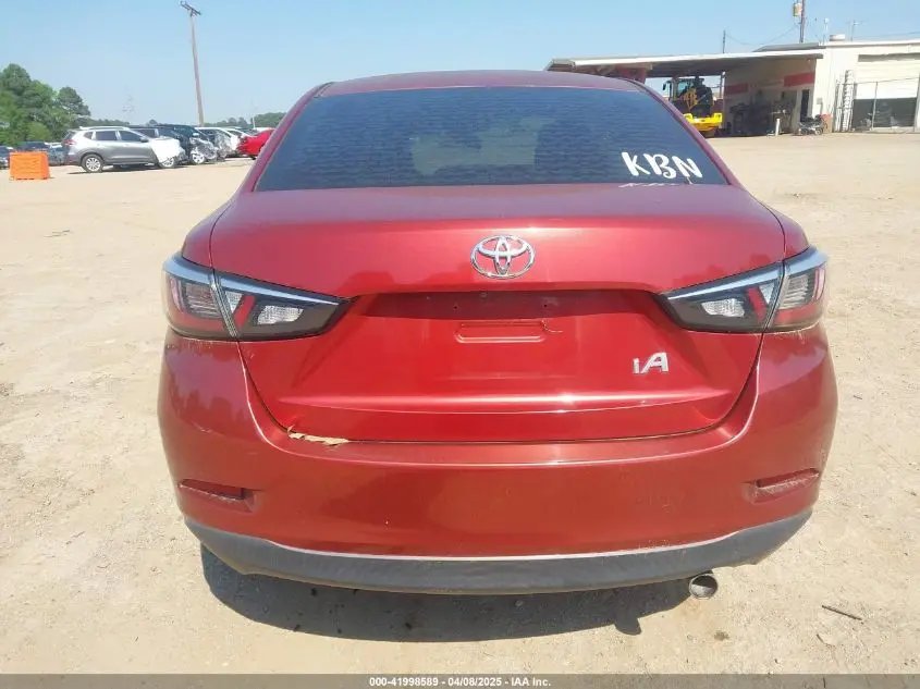 2017 TOYOTA YARIS IA  