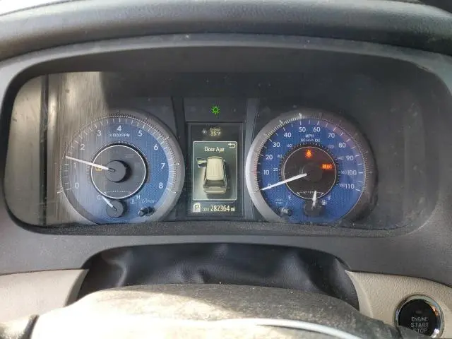2018 TOYOTA SIENNA XLE  