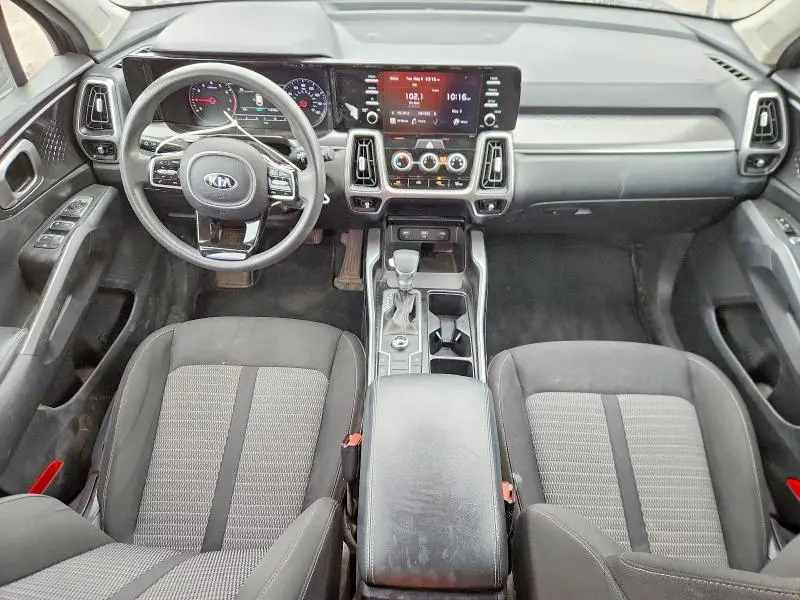 2021 KIA SORENTO LX  