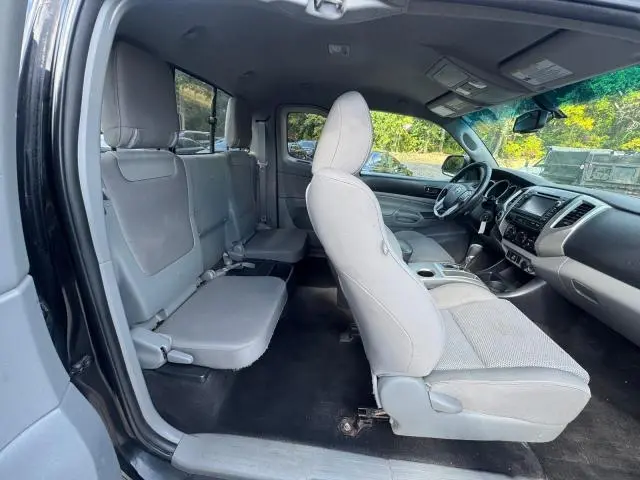 2013 TOYOTA TACOMA V6  
