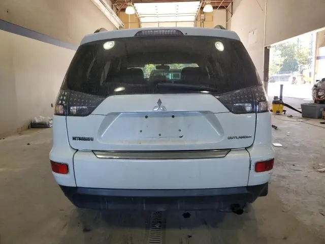 2010 MITSUBISHI OUTLANDER SE