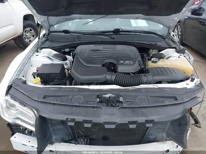 2015 CHRYSLER 300 LIMITED