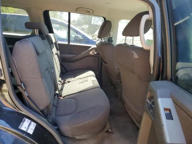 2011 NISSAN PATHFINDER S  