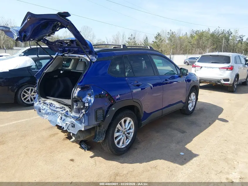 2025 TOYOTA COROLLA CROSS LE