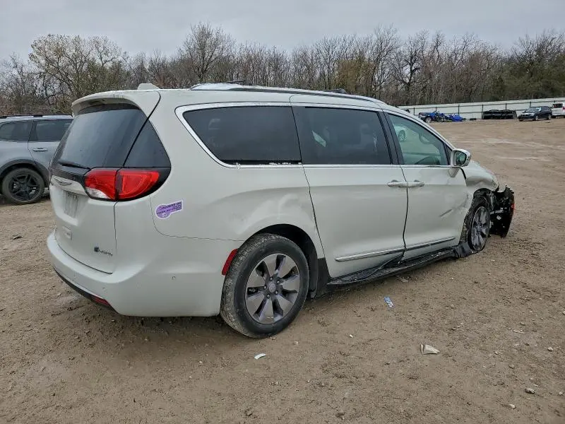 2019 CHRYSLER PACIFICA HYBRID LIMITED  