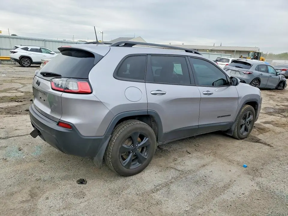 2021 JEEP CHEROKEE LATITUDE PLUS  