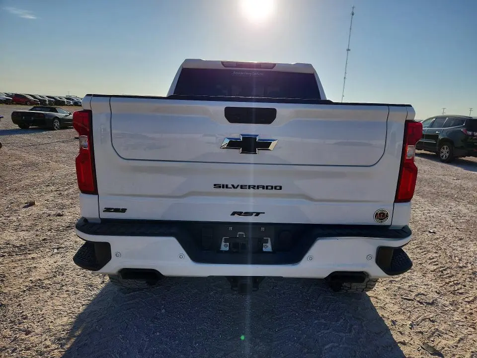 2024 CHEVROLET SILVERADO K1500 RST  