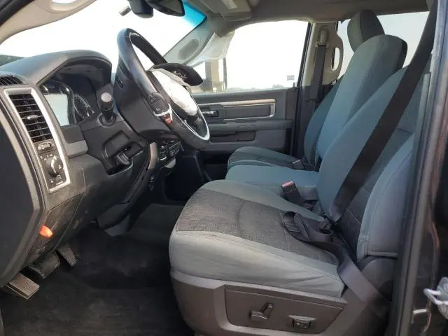 2015 RAM 1500 SLT  