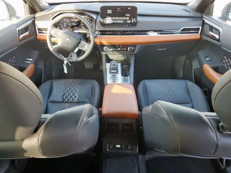 2023 MITSUBISHI OUTLANDER SEL  