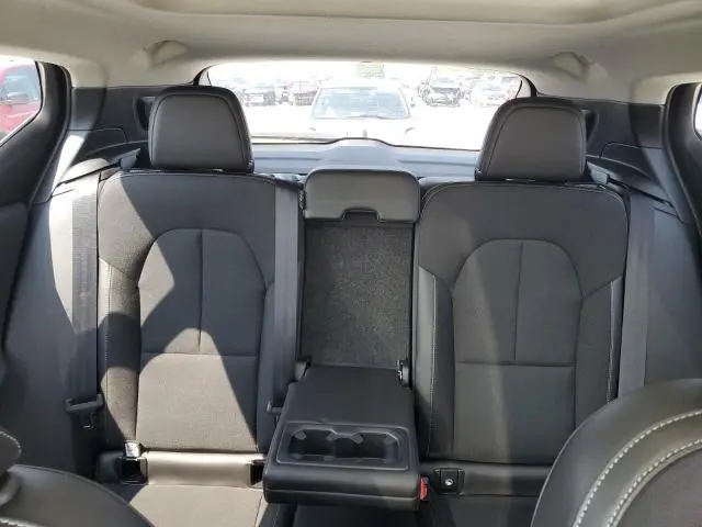 2020 VOLVO XC40 T5 MOMENTUM  