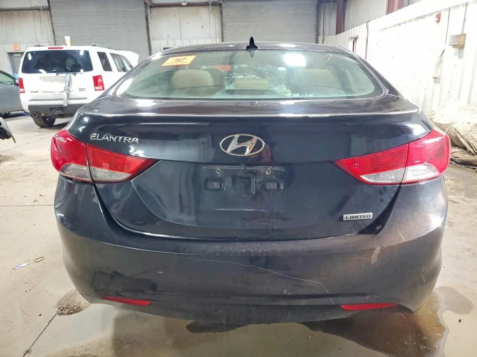 2012 HYUNDAI ELANTRA LIMITED  