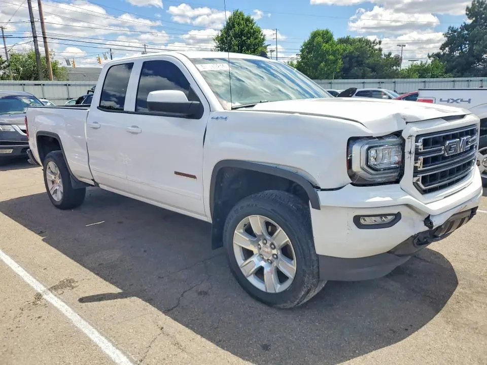 2018 GMC SIERRA K1500 SLE  