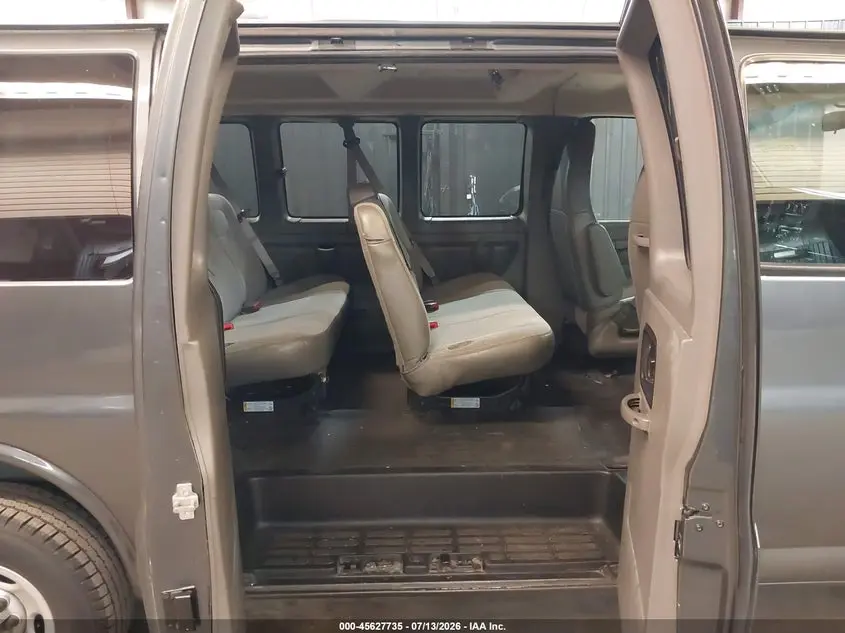 2017 CHEVROLET EXPRESS 2500 LS