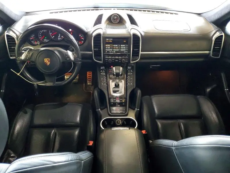 2013 PORSCHE CAYENNE TURBO  