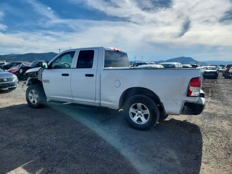 2015 RAM 1500 ST  