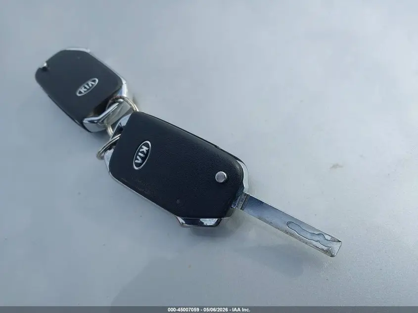 2019 KIA FORTE S