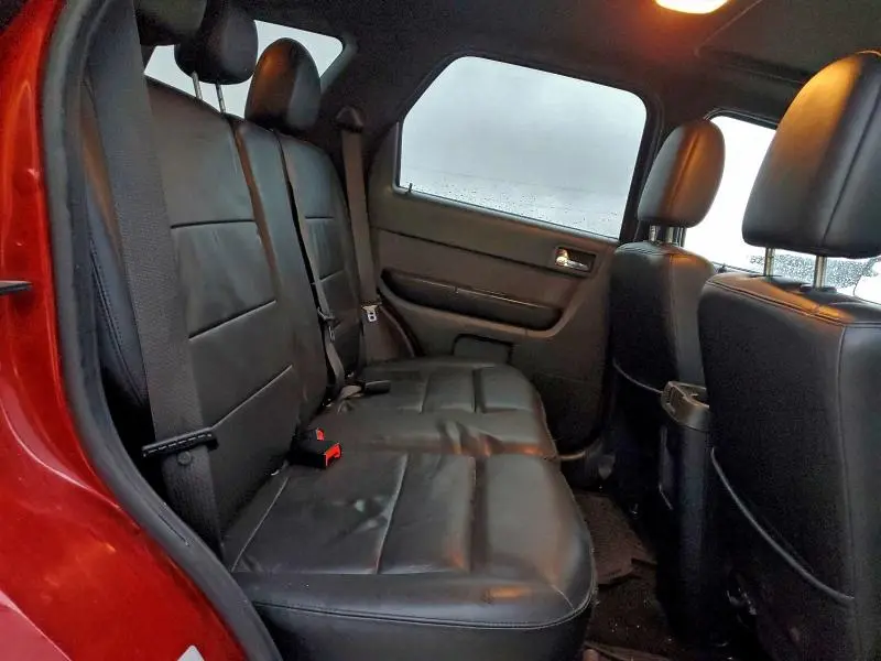 2011 FORD ESCAPE LIMITED  