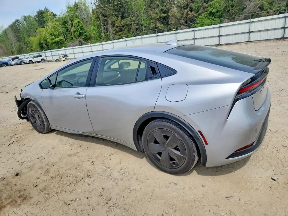 2024 TOYOTA PRIUS LE  