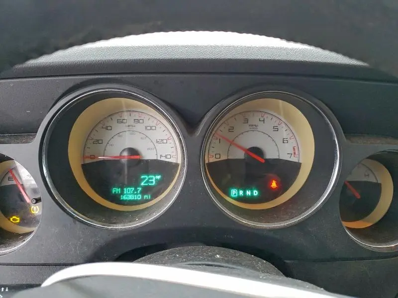 2014 DODGE CHALLENGER SXT  