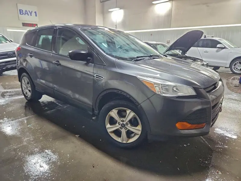 2016 FORD ESCAPE S  
