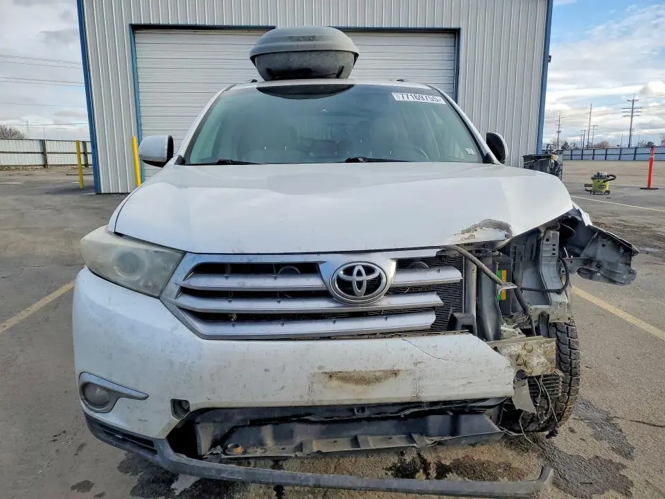 2013 TOYOTA HIGHLANDER BASE  