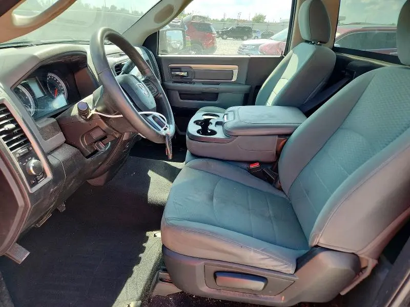 2015 RAM 1500 ST  