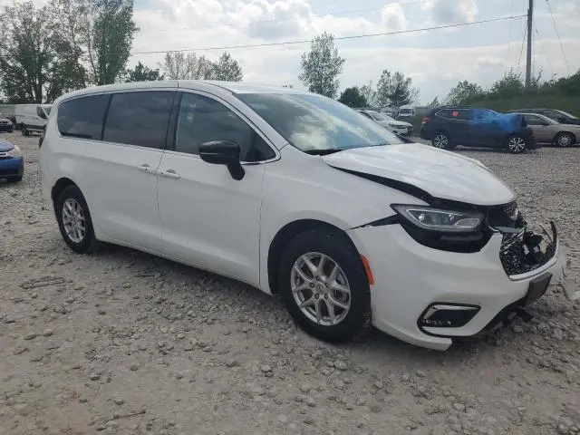 2024 CHRYSLER PACIFICA TOURING  