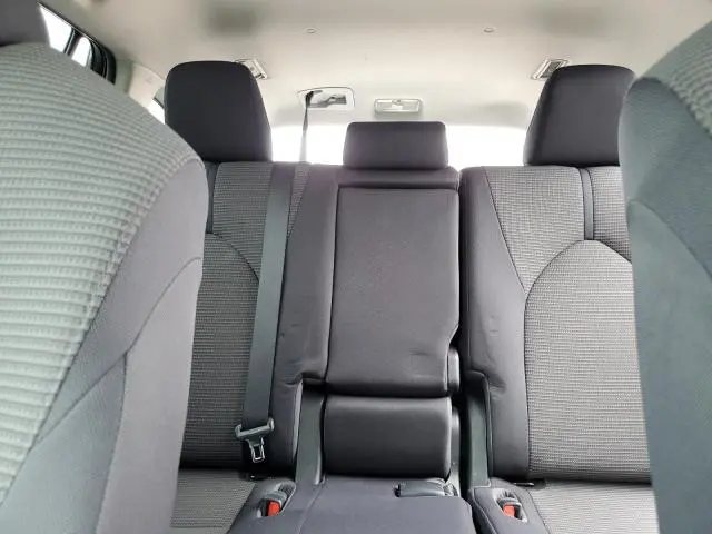 2021 TOYOTA HIGHLANDER L  