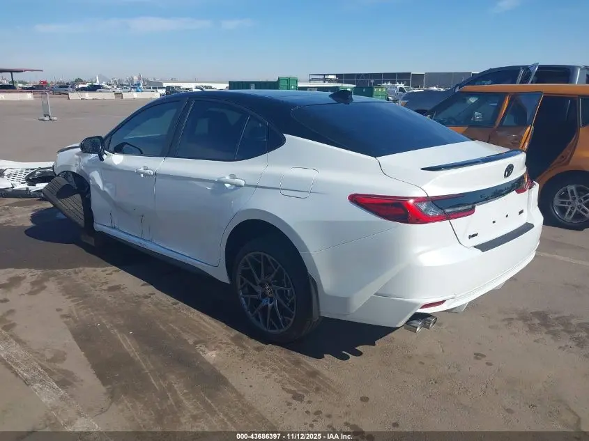 2025 TOYOTA CAMRY XSE