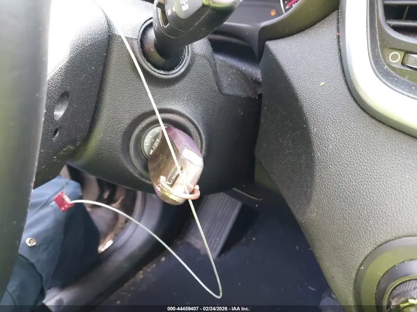 2017 KIA SORENTO 2.4L LX